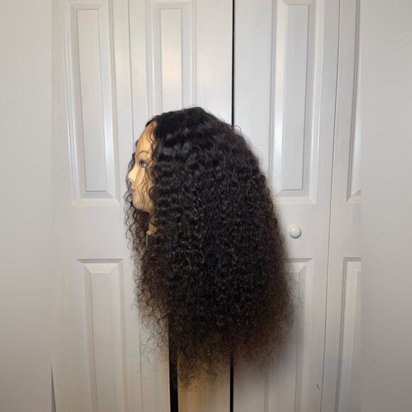 Hair So Fab Sassy Curly Wig - Picture 7 of 13